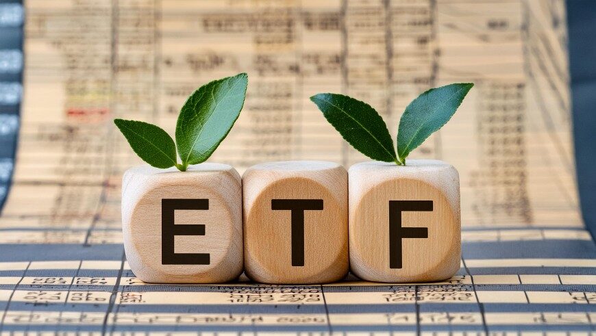 ETF與股票的平衡策略：
為未來鋪好穩定之路